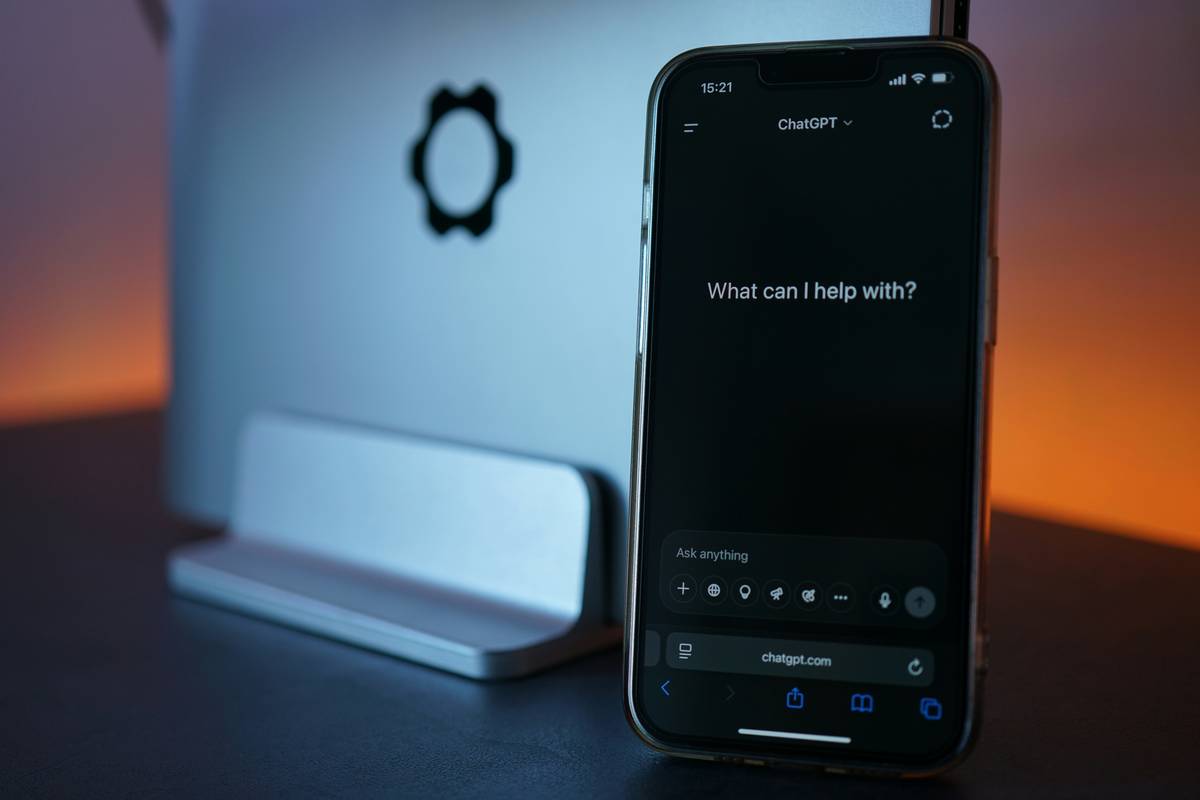 Graph comparing engagement growth pre- and post-implementation of social AI analytics