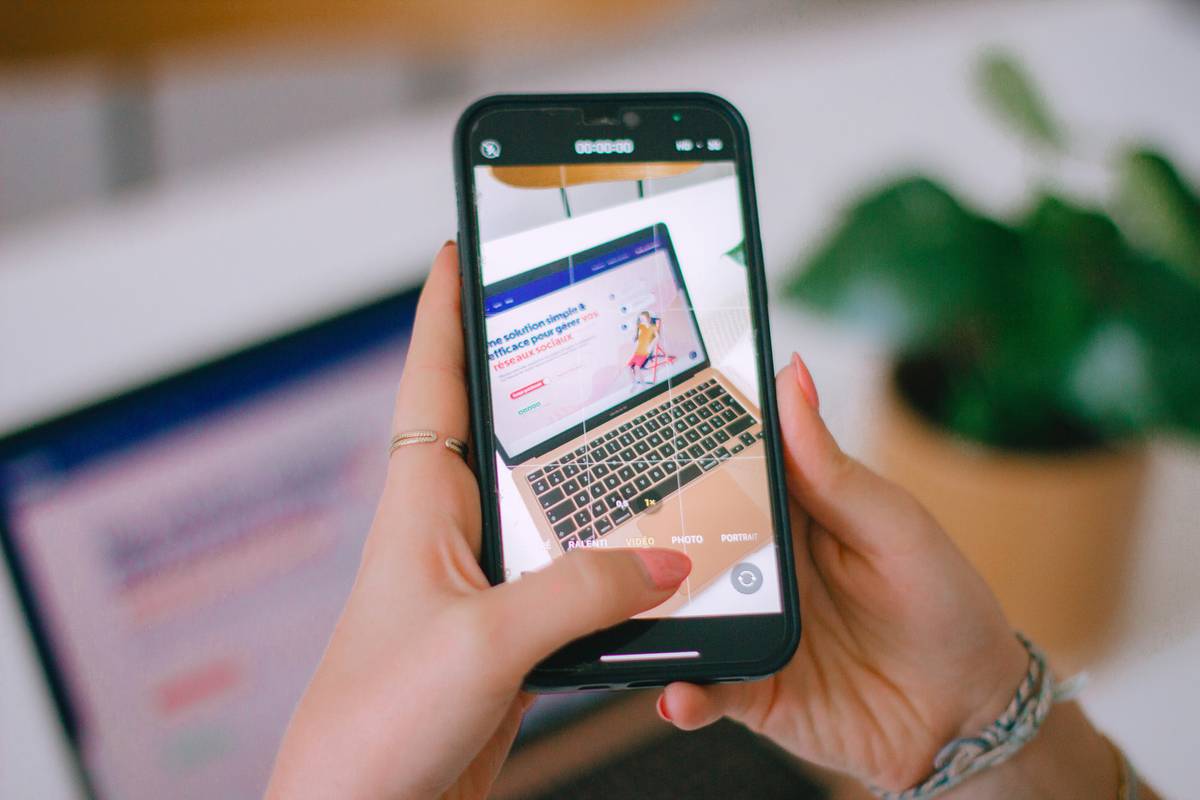 Story Maker: How to Craft Killer Social Media Stories That Don’t Suck