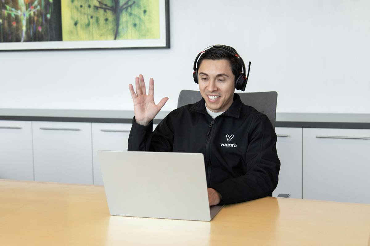 What Is a Chat Manager? Your Secret Weapon for Social Media Domination (And Sanity)